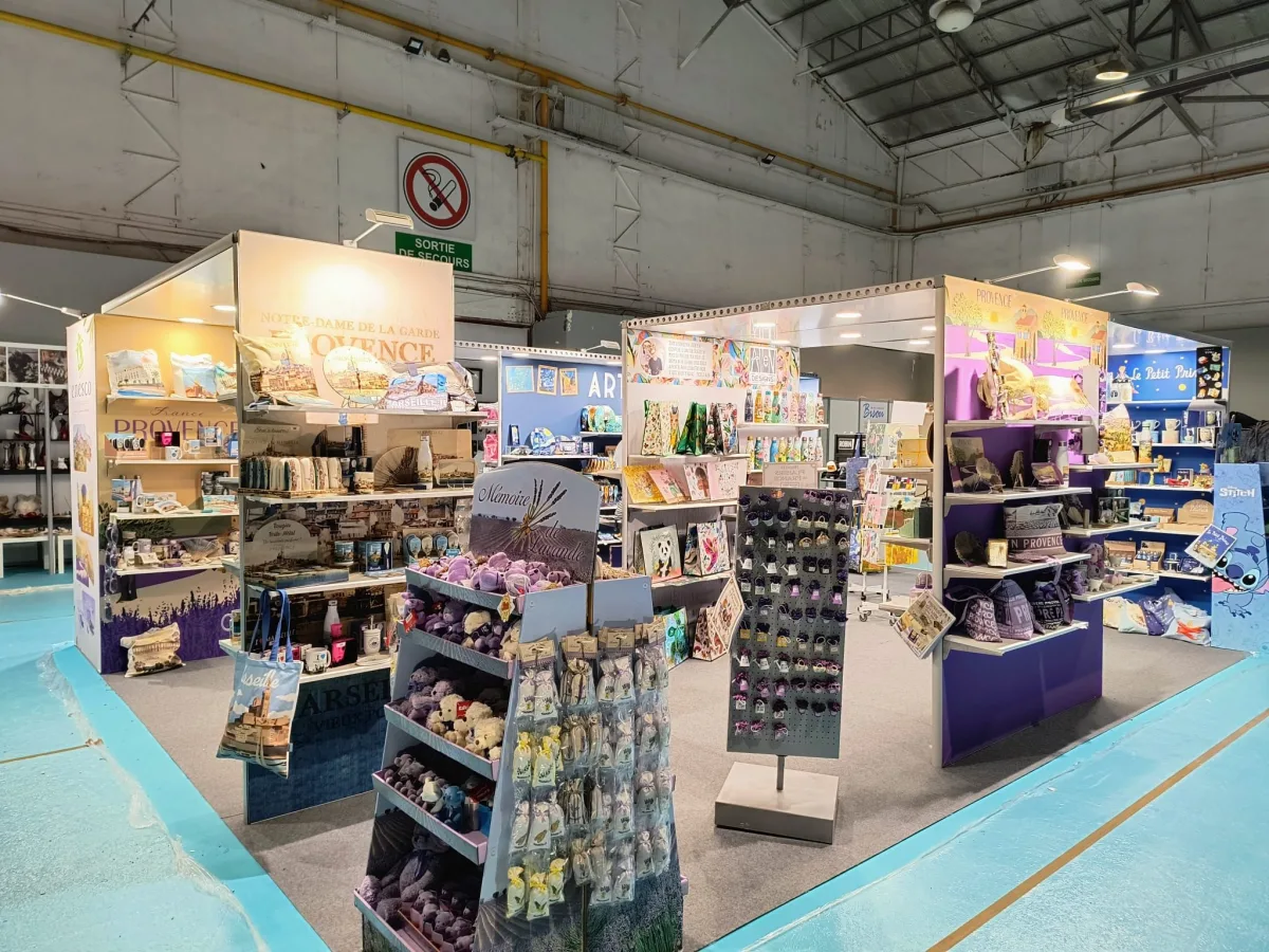 Stand modulaire 54 — Enesco — Bisou Marseille